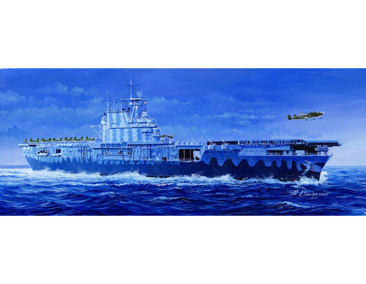 Trumpeter  05727 1/700 CV-8 USS Hornet