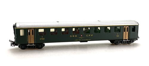 HAG 415 *SBB Personenwagen 1.Klasse mit Innenbeluchtung