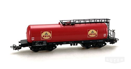 Märklin 4649 *Kesselwagen "AVIA"