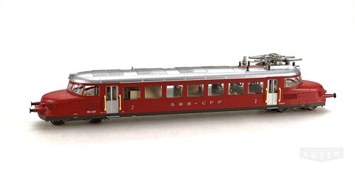 Märklin 37868 *SBB Schnelltriebwagen Roter Pfeil mit Personen digital-mfx+sound