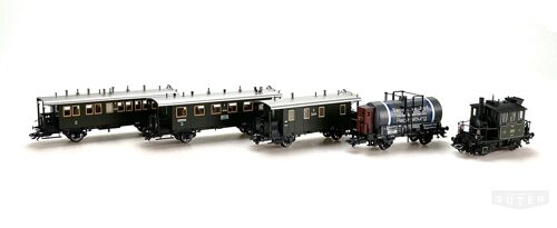 Märklin 26834 *Zugpackung Walhalla Dampflok Glaskasten + 3 Personenwagen + 1 Gütewagen digital