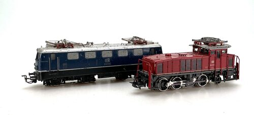 Lot 6974 *Spur H0 Konvolut Märklin Loks Funktion nicht überprüft  2tlg