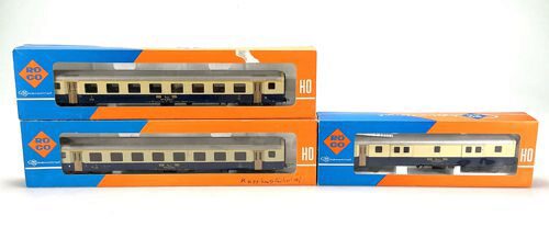 Lot 7218 *Spur H0 Konvolut Roco BLS Wagen  3tlg