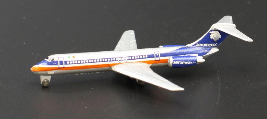 Schabak 924/120 DC-9 AeroMexico Box