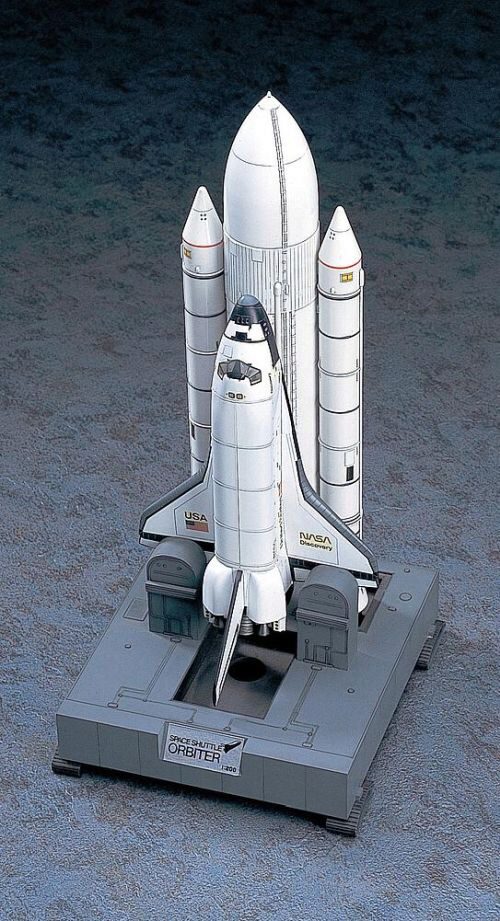 Hasegawa 10729 1/200 Space Shuttle Orbiter w/Boosters