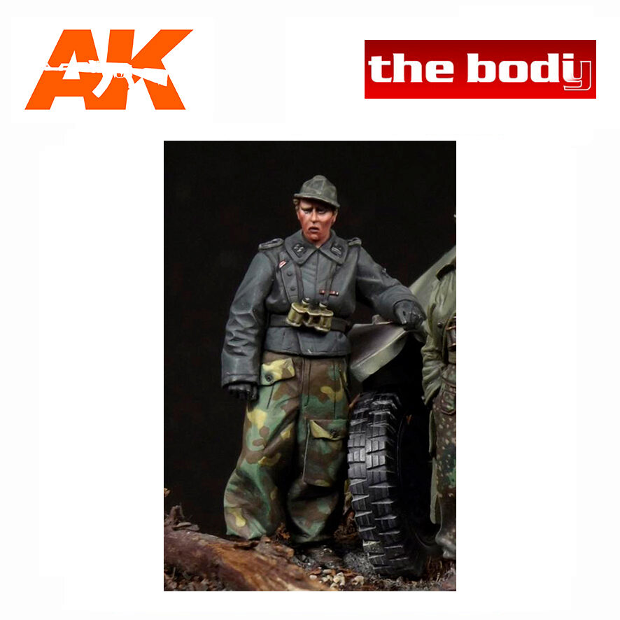 The Bodi TB 35080 SS panzer recon officer #1 1/35
