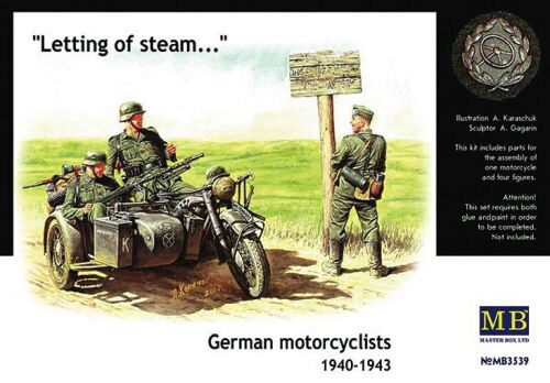 Master Box Ltd. MB3539 German Motorcyclists 1940-42