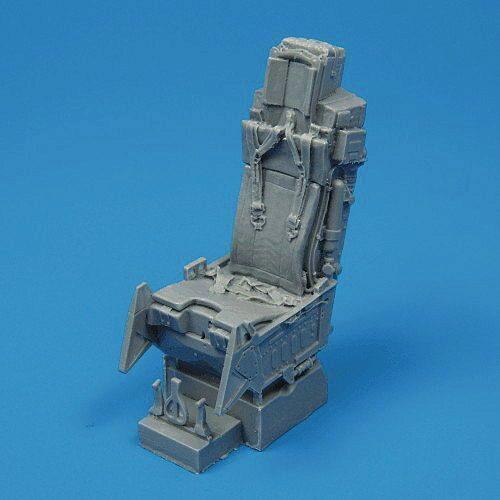 Quickboost QB32 002 F-16 ejection seat with safety belts
