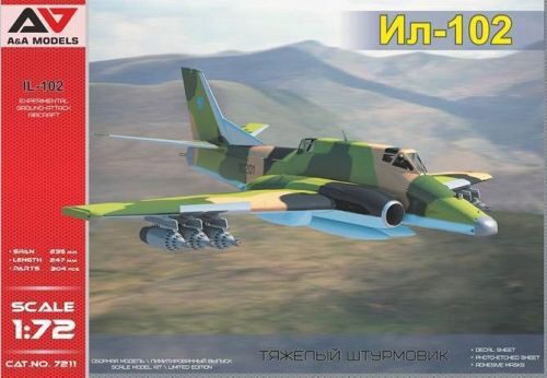 Modelsvit AAM7211 IL 102 Experimental ground-attack aircra (Sukhoi Su-25 rival)