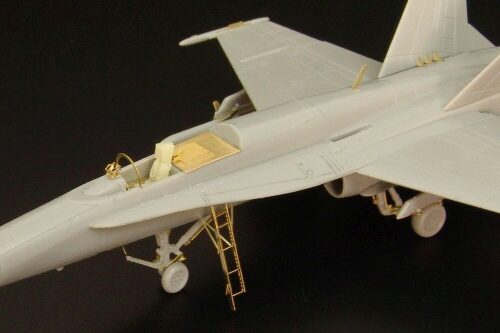 Brengun BRL144110 F-A-18C (Revell)