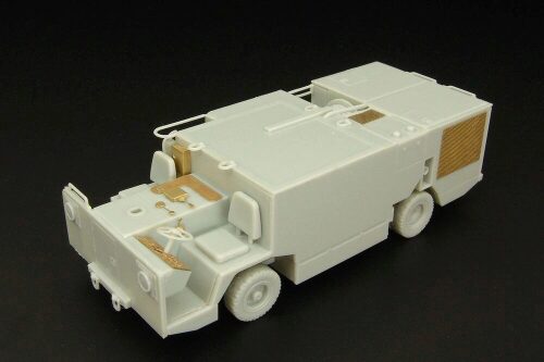 Brengun BRL48016 P25 USN carrier deck  fire engine