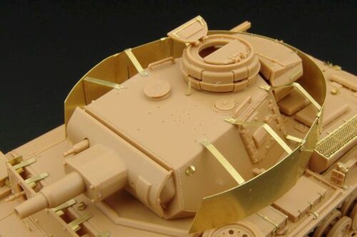 Hauler HLX48200 Pz III  TURRET SCHURZEN