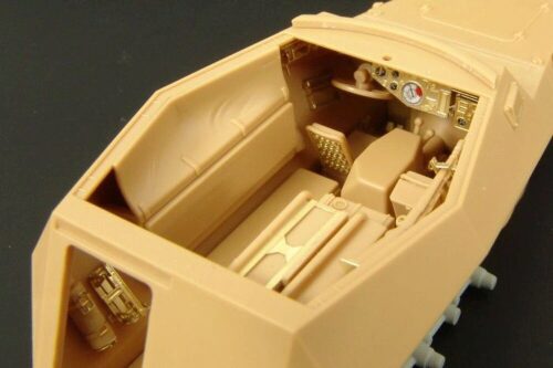 Hauler HLX48236 Sd Kfz 250-3 INTERIOR