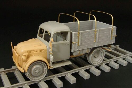 Hauler HLX48304 Steyr 1500 Pritsche Railway