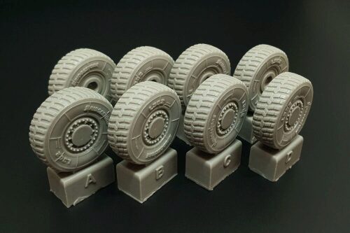 Hauler HLX48392 JGSDF Type 16 Wheels (Tamiya kit)