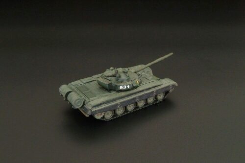 Hauler HTT120079 T-72 main battle tank