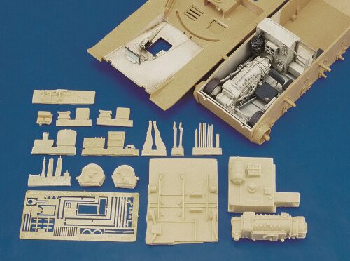 Royal Model RM137 Wespe interior details (for Tamiya kit)