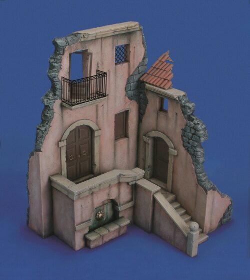 Royal Model RM487 Sicilian House Ruin