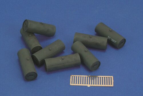 Royal Model RM499 Fuel Tanks Russian tanks-WWII