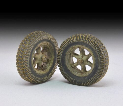 Royal Model RM587 Sd. Kfz. 7 weighted wheels