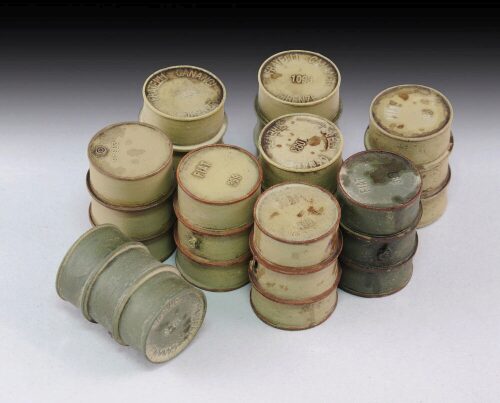 Royal Model RM623 Italian oil drums-WWII