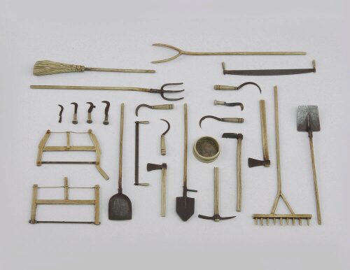 Royal Model RM637 Assorted farm tools