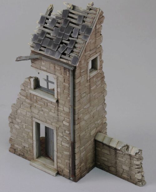 Royal Model RM694 House ruin Ardenne