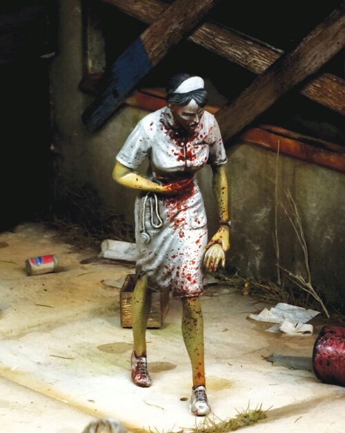 Royal Model RM762 Nurse zombie Zombies serie