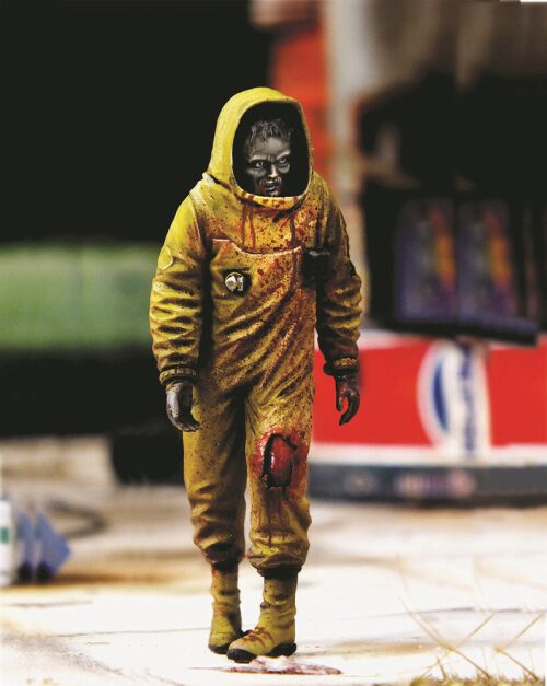 Royal Model RM763 Zombie in NBC coverall Zombies serie