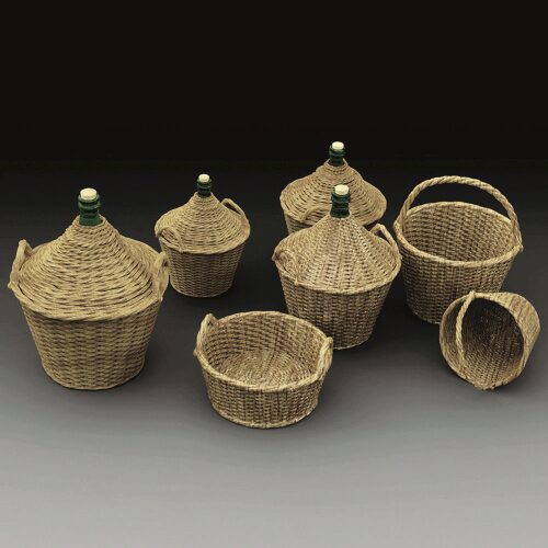 Royal Model RM793 Demijohns and wicker baskets