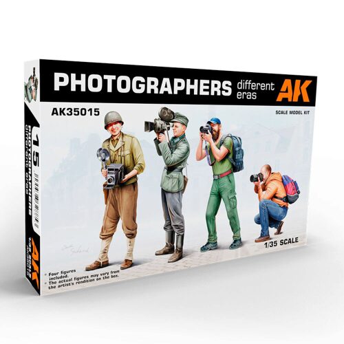 AK Interactive AK35015 Photographers (DIFFERENT ERAS) 1/35.