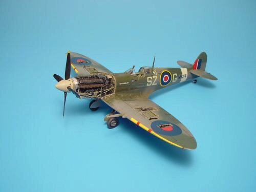 Aires 4250 Spitfire Mk.IXc