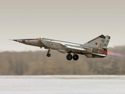 ICM 72172 MiG-25 RBT,Soviet Reconnaissance Plane (100% new molds)