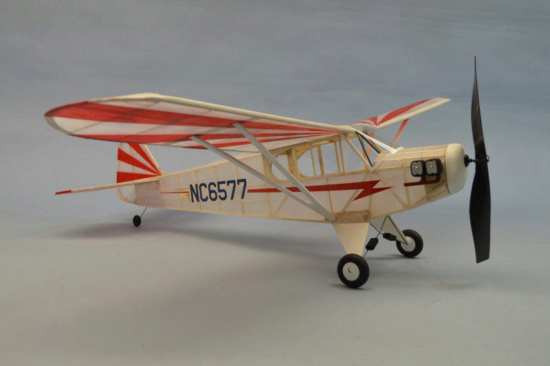 DUMAS Aircraft ds338 "Piper Clip Wing"" Cup Lasercut Balsabausatz"""