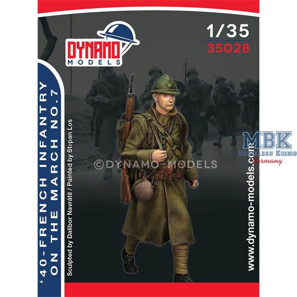 Dynamo Models DYM35028 1940 - French infantry on the march 7