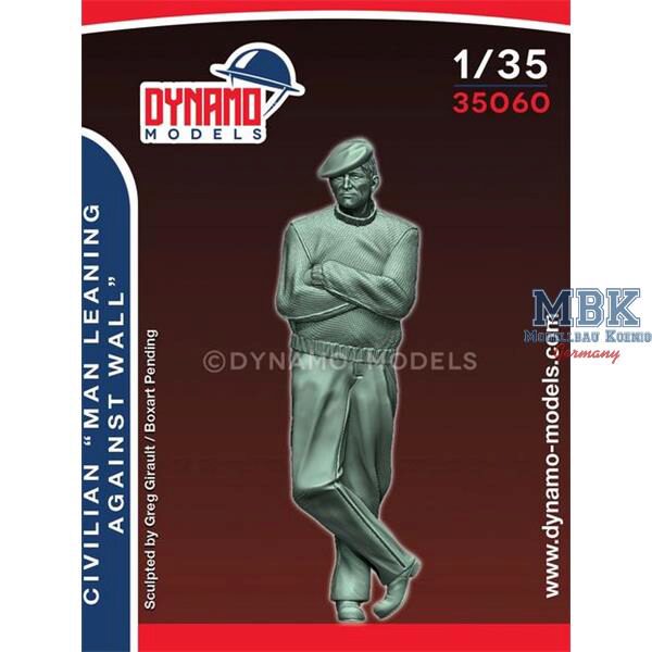 Dynamo Models DYM35060 Civilian – Man Leaning Against Wall