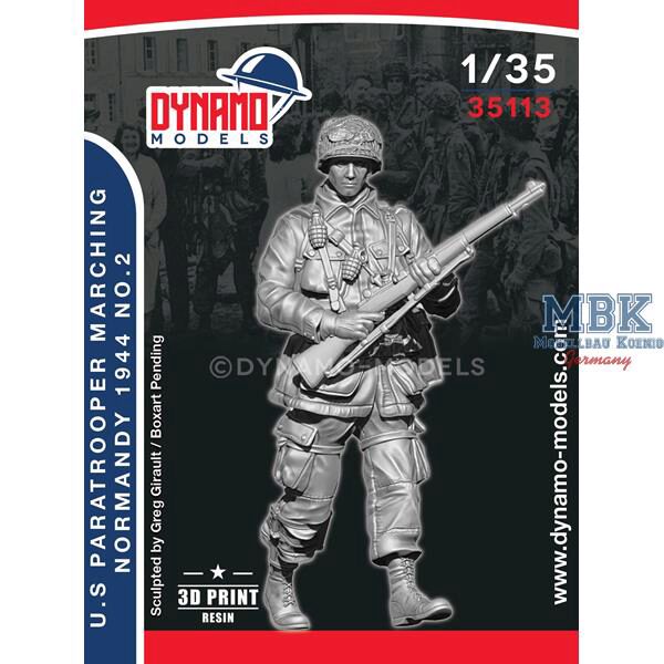 Dynamo Models DYM35113 U.S Paratrooper Rifleman Marching Normandy 44-No.2