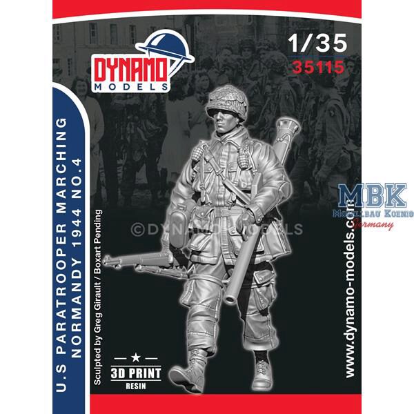 Dynamo Models DYM35115 U.S Paratrooper Bazooka Marching Normandy 44-No.4