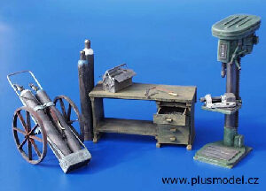 Plus model 94 Workshop equipment