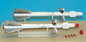 Plus model AL4008 Russian missile R-27ET AA-10 Alamo-D