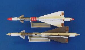 Plus model AL4045 Missile R-40RD