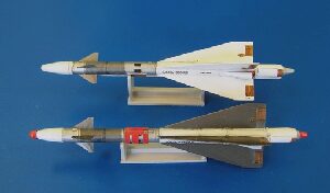 Plus model AL4046 Missile R-40TD