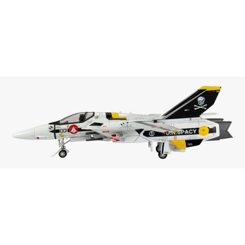 Calibre Wings Models 72RB06 VF-1S Fighter Skull Leader Macross