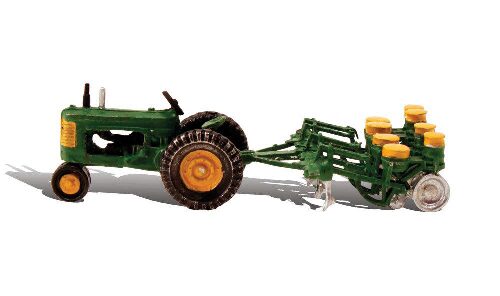 Woodland AS5565 HO Tractor & Planter